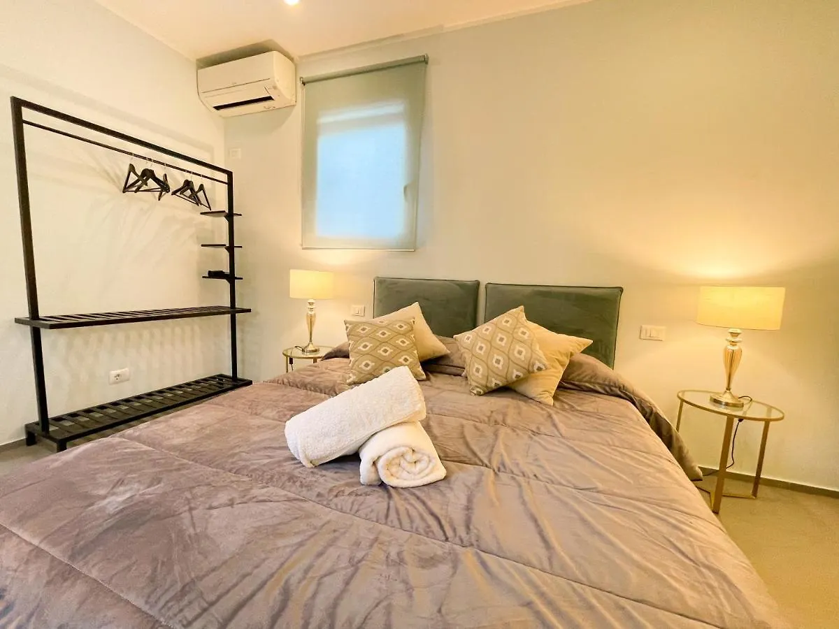 Dimora San Gregorio Luxury Rooms Palermo 0*,